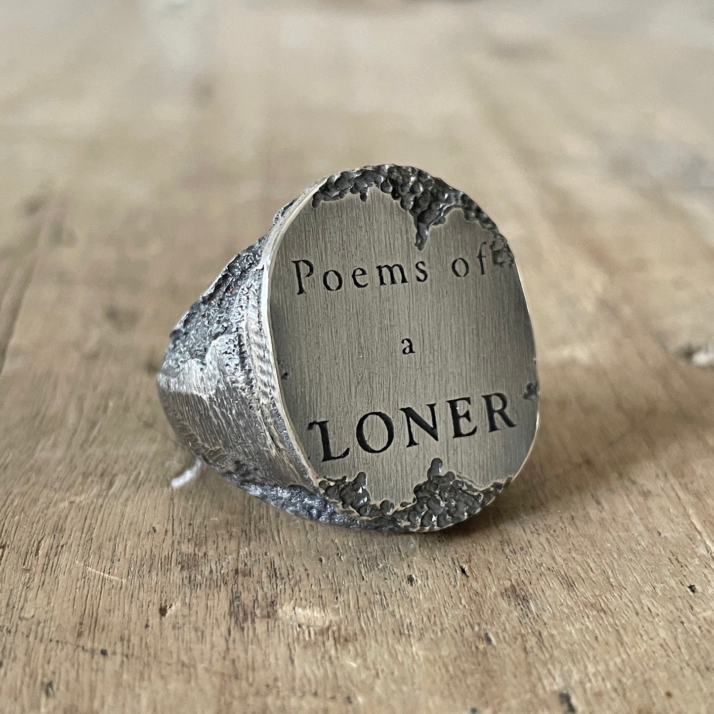 Poems of a loner - Oversized ring